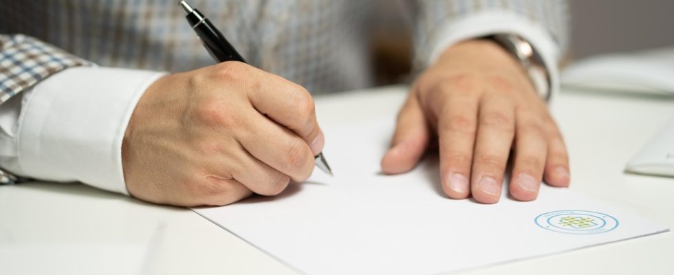 découvrez les frais supplémentaires possibles dans un contrat de gestion immobilière et comment les gérer efficacement pour éviter les surprises.