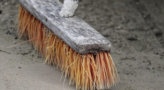 services de nettoyage après construction pour un espace propre et sécurisé, éliminant poussière, débris et résidus afin de rendre votre bâtiment prêt à l’usage.