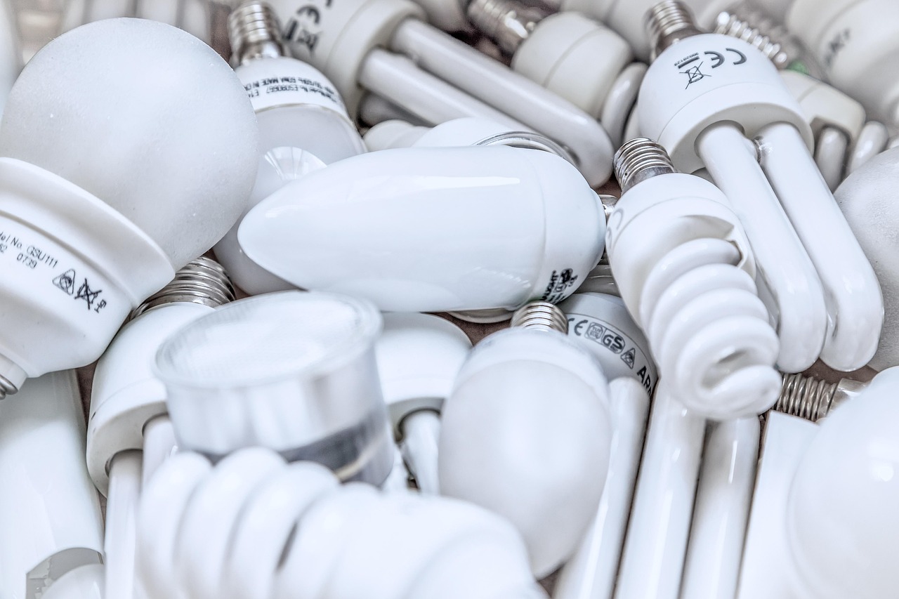découvrez tout sur les déchets électroniques : leur impact environnemental, les méthodes de recyclage et comment réduire votre e-waste pour un avenir plus durable.