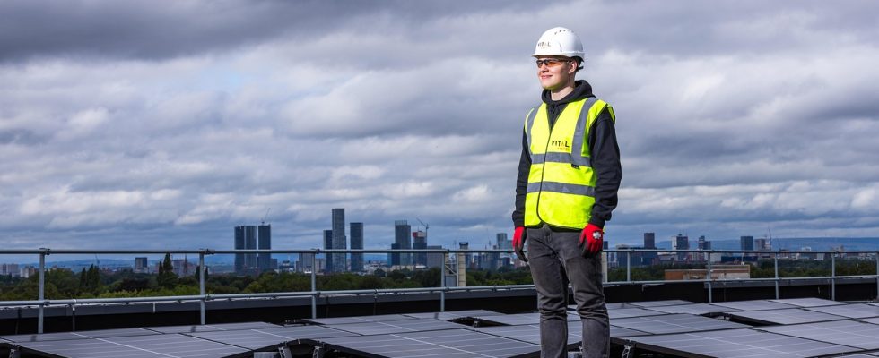 découvrez l'énergie solaire, une source d'énergie renouvelable et durable qui permet de réduire votre empreinte carbone tout en réalisant des économies sur votre facture d'électricité.