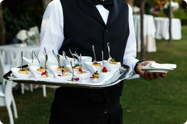 Traiteur buffet froid_quelles mises en bouche prévoir pour vos invités