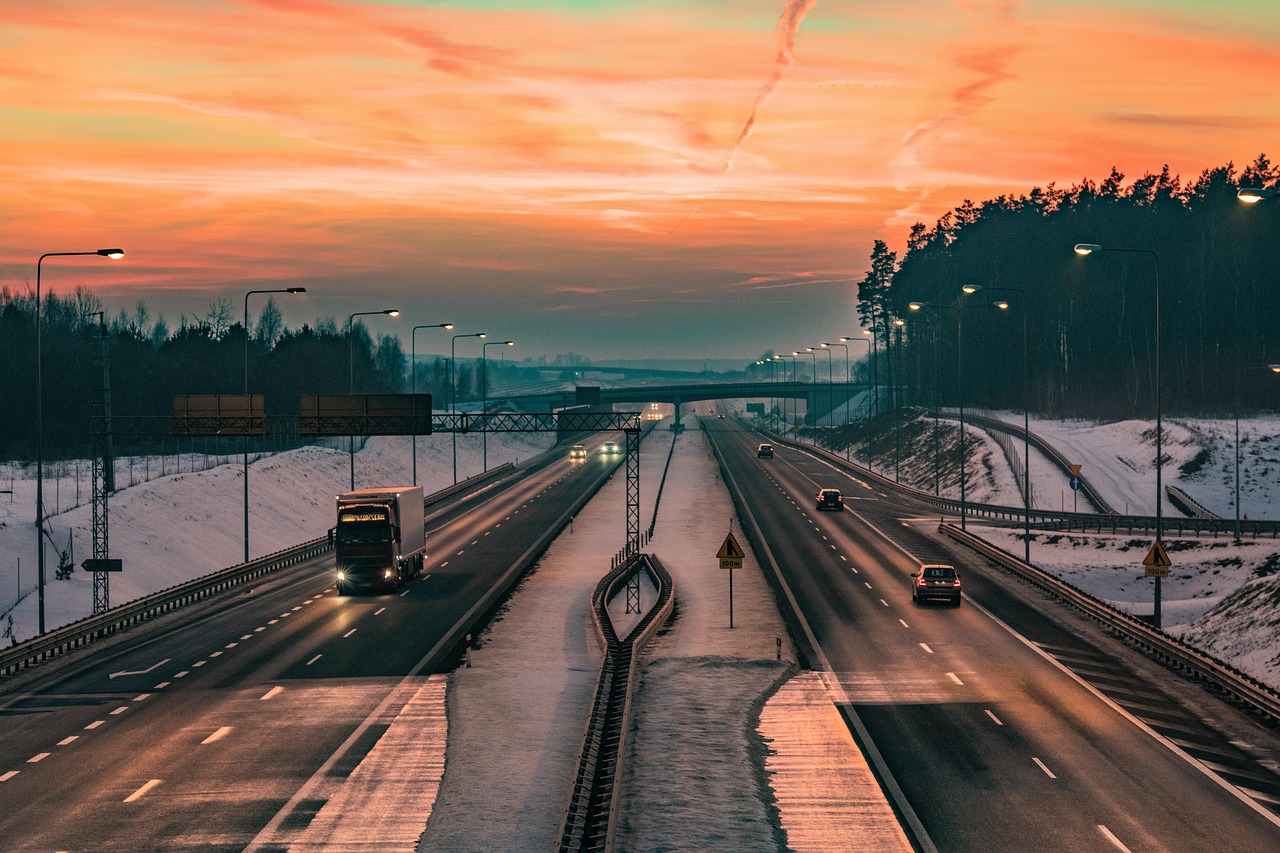 découvrez les infrastructures résilientes au climat et les solutions pour anticiper les risques, protéger les communautés et bâtir un avenir durable.
